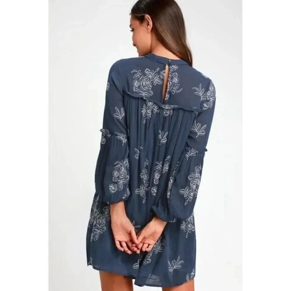 Lulu's No One Quite Like You Blue Floral Embroidered Long Sleeve Mini Dress S - Picture 2 of 6
